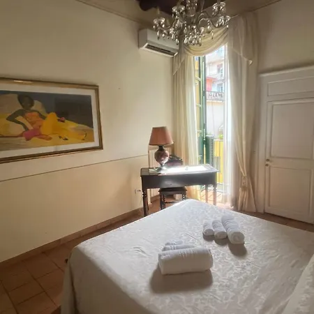 Maison Barriera - Luxury - Center Bed & Breakfast